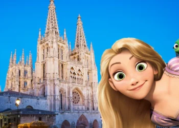 Ilustración de Rapunzel frente a la silueta de la Catedral de Burgos para el live action de Enredados